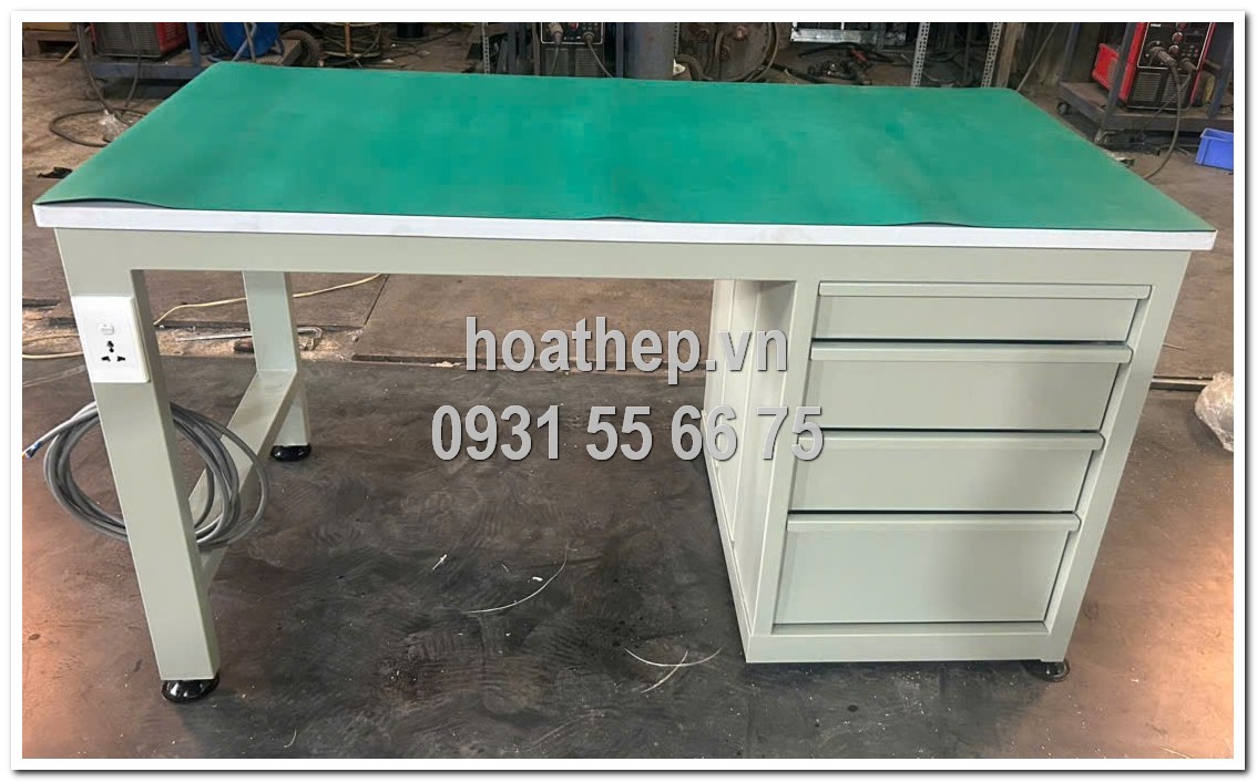 Bàn thao tác chống tĩnh điện HT - BTT013