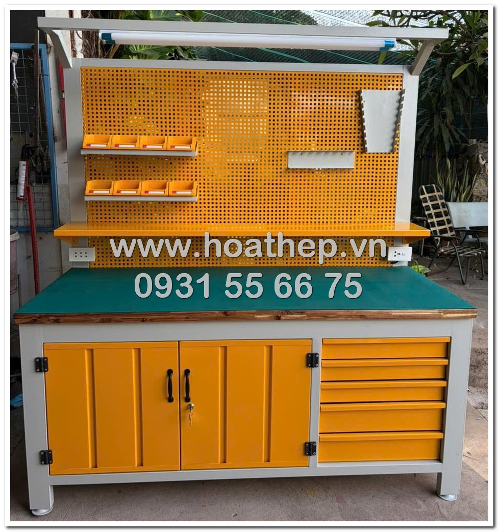 Bàn nguội cơ khí gắn bảng treo – Tủ chứa đồ 5 ngăn kéo – Mặt bàn chống tĩnh điện 36mm