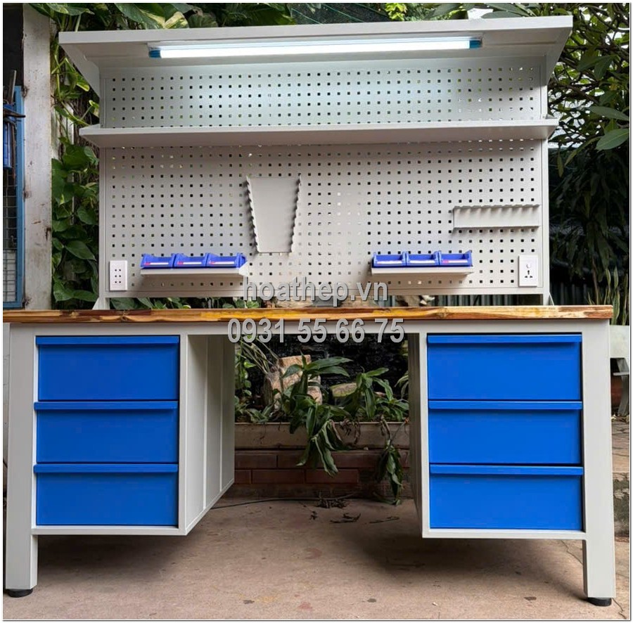 Bàn Thao Tác 1800mm Gắn Bảng Treo, Hộc Tủ, Bóng Đèn Điện - HT BTT012